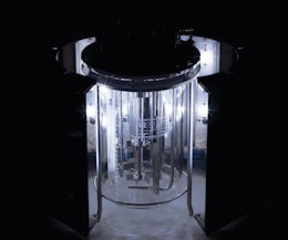 Photobioreactor for plant growth