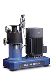Dispersing machine for very fine emulsions and suspensions