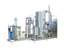 Vapor compression distiller