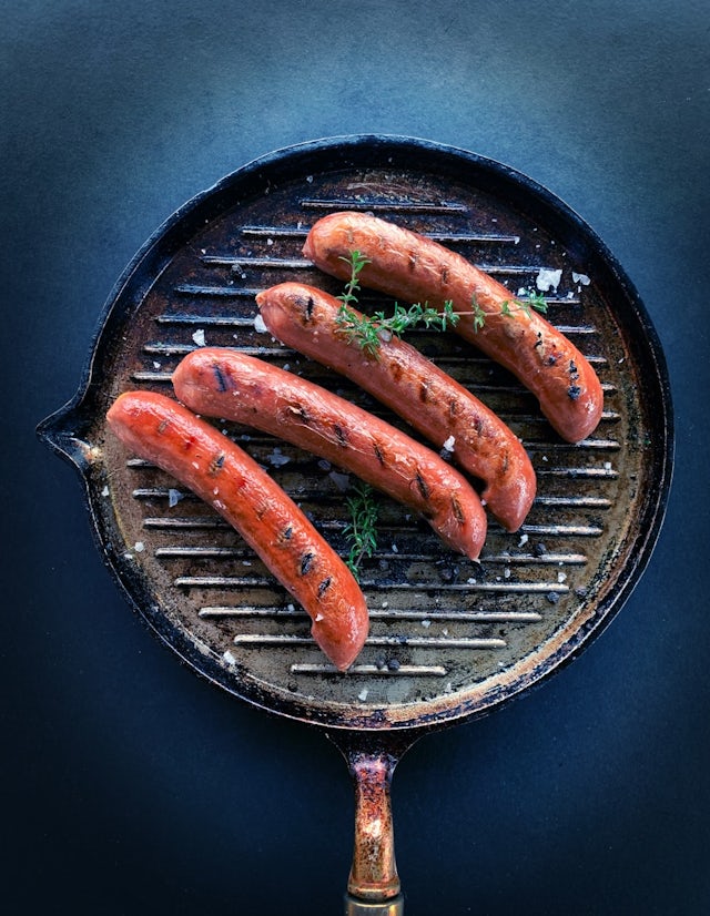 Cutting technology for plant-based meat